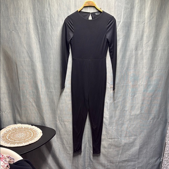 ASOS Black Long Sleeve Jumpsuit size 4 - Picture 1 of 8